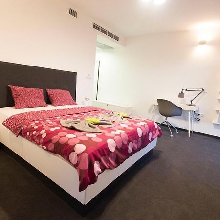 Happy Estate Apartments - Trakt Kupiecki Wroclaw Luaran gambar